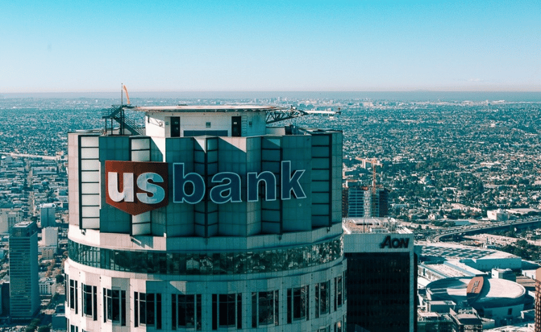 Helicopter Tour Los Angeles, DTLA - 30 Minutes