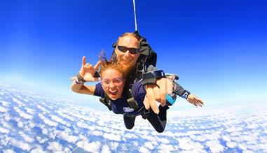 Skydiving Chicago - 14,000ft Jump